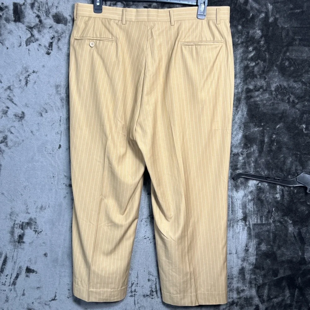 VincI Men's Suit 48R, 40Sx30 Tan Pinstripe 2Pc Wedding Business Jacket Pants‎